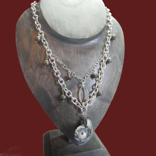 Collier Ammonite Time